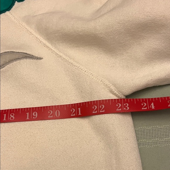 VINTAGE Hanes Teal and Cream Floral Women's Sweater SIZE XL - Picture 6 of 7